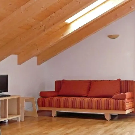 Bibeloed-5 By Interhome *